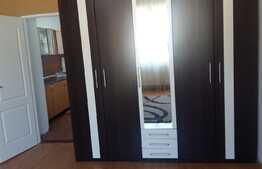 Apartament 2 camere, 81 mp, boxa la subsol, zona strazii Horea