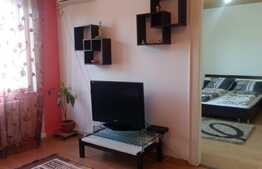 Apartament 2 camere, 81 mp, boxa la subsol, zona strazii Horea