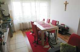 Apartament 2 camere, 49 mp, etaj intermediar, parcare, zona Calea Baciului