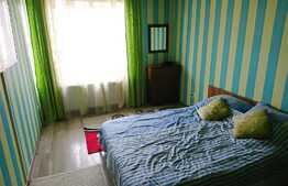 Apartament 2 camere, 49 mp, etaj intermediar, parcare, zona Calea Baciului