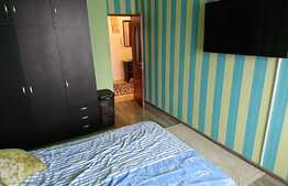 Apartament 2 camere, 49 mp, etaj intermediar, parcare, zona Calea Baciului