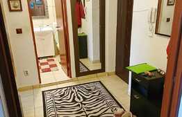 Apartament 2 camere, 49 mp, etaj intermediar, parcare, zona Calea Baciului