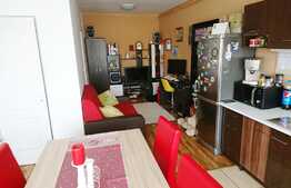 Apartament 2 camere, 49 mp, etaj intermediar, parcare, zona Calea Baciului