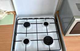 Apartament 3 camere, decomandat, 70 mp, zona UMF