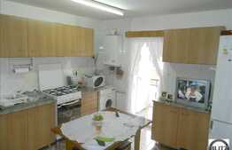 Vanzare apartament 2 camere,55 mp utili,boxa la subsol,zona strazii Aurel Vlaicu