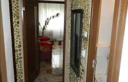 Vanzare apartament 2 camere,55 mp utili,boxa la subsol,zona strazii Aurel Vlaicu