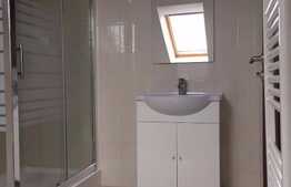 Apartament pe 2 nivele, 3 camere, 75 mp, prima inchiriere, zona Grand Hotel Italia