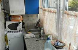 De vanzare apartament cu 2 camere, loc parcare si boxa, zona strazii Dunarii