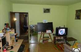 De vanzare apartament cu 2 camere, loc parcare si boxa, zona strazii Dunarii