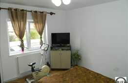 De vanzare apartament cu 2 camere, loc parcare si boxa, zona strazii Dunarii