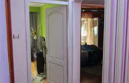 3 camere, decomandat, 65 mp, etaj intermediar, boxa, zona BRD