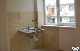 Ultracentral, 2 cam recent renovat!