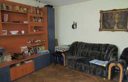 Apartament 3 camere, 77 mp, decomandat, boxa, zona Tarnita