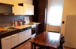 Apartament 3 camere, decomandat, 76 mp, prima inchiriere, zona UMF