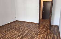 Garsoniera 28 mp utili, etaj intermediar, zona Big