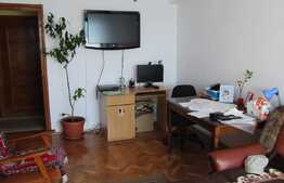 Apartament 2 camere, 52,4 mp, decomandat, etaj intermediar, zona Piata Marasti