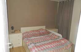 Apartament in vila, 4 camere, 75 mp, 2 balcoane, zona LIDL, 2 locuri parcare!