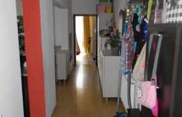 2 camere, 59.79 mp, 2 balcoane, decomandat, zona strazii Eroilor! Cu parcare!