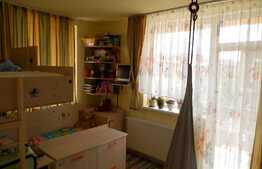 2 camere, 59.79 mp, 2 balcoane, decomandat, zona strazii Eroilor! Cu parcare!