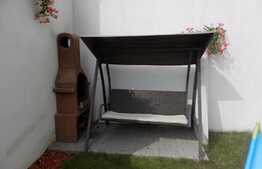 Apartament cochet cu GRADINA, 3 camere, parcare! Zona strazii Stejarului!