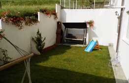 Apartament cochet cu GRADINA, 3 camere, parcare! Zona strazii Stejarului!