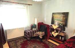 Apartament de vanzare, 3 camere, decomandat, 65 mp, zona strazii Dambovitei