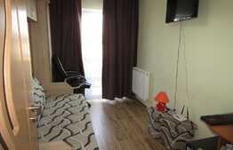 Vanzare 2 camere, 50 mp, balcon, zona strazii Eroilor! Parcare!