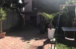 Casa individuala, 350 mp utili, teren de 670 mp, zona linistita