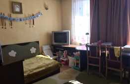 Casa individuala, 350 mp utili, teren de 670 mp, zona linistita