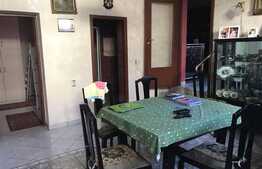 Casa individuala, 350 mp utili, teren de 670 mp, zona linistita