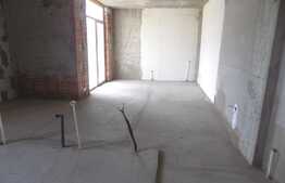 3 camere, 73.98 mp, zona Tineretului! Parcare! Nefinisat! Pret excelent!