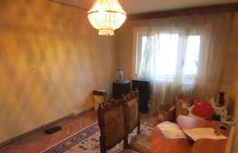 3 camere, decomandat, 70 mp, etaj intermediar, garaj, zona strazii Ion Mester