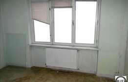 Apartament 3 camere semidecomandate, zona Horea. Necesita renovare!