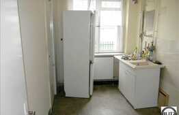 Apartament 3 camere semidecomandate, zona Horea. Necesita renovare!