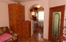 Garsoniera de vanzare de 43 mp, decomandata! Zona strazii Stejarului!