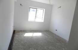 Apartament cu 2 camere, 57 mp! Semifinisat! Zona strazii Florilor! Parcare!