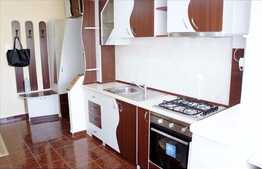 2 camere LA CHEIE!  46 mp, decomandate, mobilat modern, zona Piata Marasti