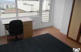 De vanzare apartament 2 camere, 60 mp utili, cu garaj, zona Nichita Stanescu