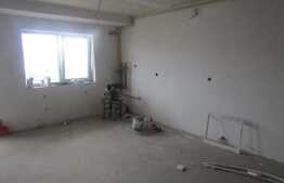 Vanzare apartament semifinisat, cu 2 camere! Zona Teilor! Parcare!