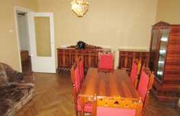 Apartament 3 camere, 67 mp, decomandat, garaj, boxa subsol, zona Big