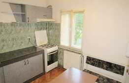 Apartament 3 camere, 67 mp, decomandat, garaj, boxa subsol, zona Big