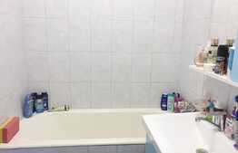 Garsoniera 28 mp, etaj intermediar, zona Mercur