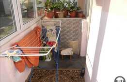 De vanzare apartament cu 3 camere decomandate, 67 mp utili, 2 balcoane inchise