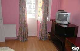 De vanzare apartament cu 3 camere decomandate, 67 mp utili, 2 balcoane inchise