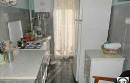 De vanzare apartament cu 3 camere decomandate, 67 mp utili, 2 balcoane inchise