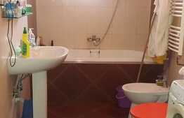 Apartament 3 camere, 71, 39 mp, etaj intermediar, zona Vivo