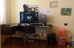 Apartament 3 camere, 71, 39 mp, etaj intermediar, zona Vivo