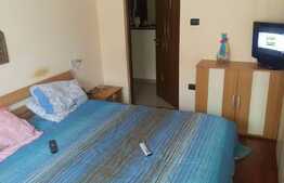 Apartament 3 camere, 71, 39 mp, etaj intermediar, zona Vivo