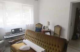 De vanzare partament 3 camere, 63 mp, parcare, zona Vivo