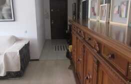 De vanzare partament 3 camere, 63 mp, parcare, zona Vivo